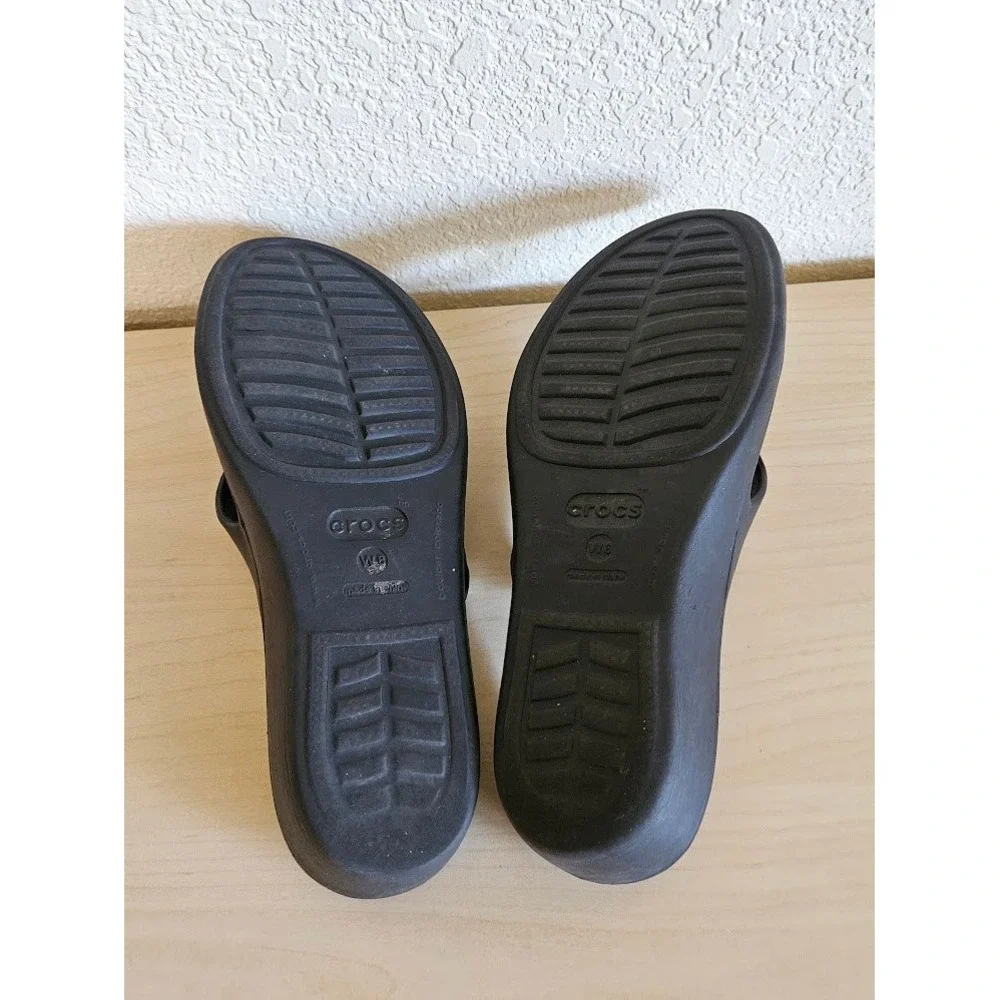 Crocs Patricia Black Multi Strap Wedge Sandals Womens 8 Comfort Slip On Shoes